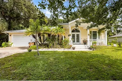 8004 Vega Ct, Labelle, FL 33935 - Photo 1