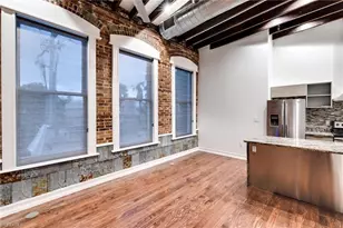 2278 First St, Fort Myers, FL 33901 - Photo 4