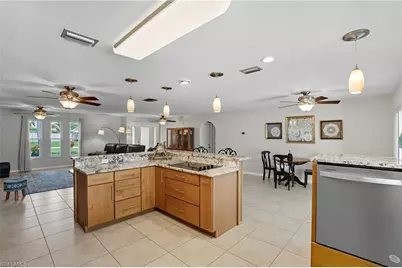 5252 Seminole Ct, Cape Coral, FL 33904 - Photo 10