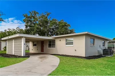 2155 Tropic Ave, Fort Myers, FL 33905 - Photo 2