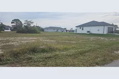 3213 NW 41st Pl, Cape Coral, FL 33993 - Photo 2