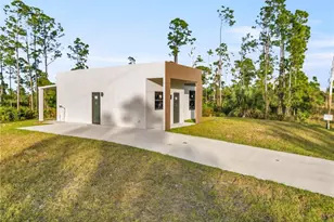 935 Panda Dr, Lehigh Acres, FL 33974 - Photo 4