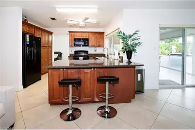 3417 SE 22nd Ave, Cape Coral, FL 33904 - Photo 14