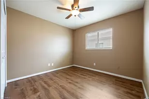 906 SW 11th Pl, Cape Coral, FL 33991 - Photo 10