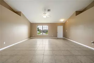 906 SW 11th Pl, Cape Coral, FL 33991 - Photo 6