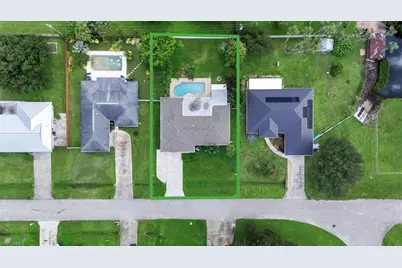 17042 Wayzata Ct, North Fort Myers, FL 33917 - Photo 34