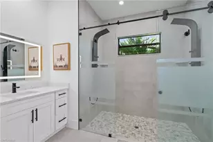 106 18th Ave NE, Naples, FL 34120 - Photo 6