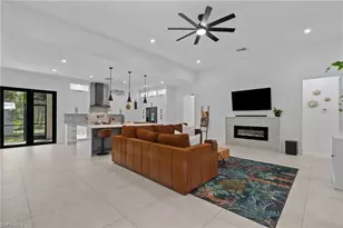 106 18th Ave NE, Naples, FL 34120 - Photo 10