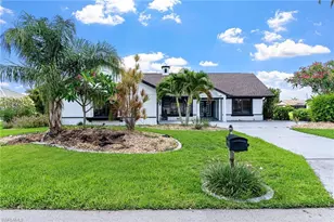 2328 SE 27th St, Cape Coral, FL 33904 - Photo 34