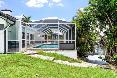 2328 SE 27th St, Cape Coral, FL 33904 - Photo 1