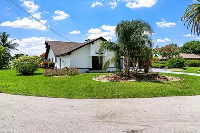 2328 SE 27th St, Cape Coral, FL 33904 - Photo 32