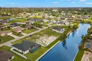 1137 SW 18th Ct, Cape Coral, FL 33991 - Photo 34