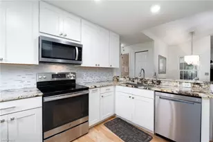 14380 Hampton Lake Ct, Fort Myers, FL 33908 - Photo 20