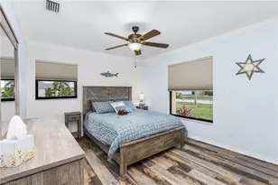 201 SE 28th Terrace, Cape Coral, FL 33904 - Photo 12