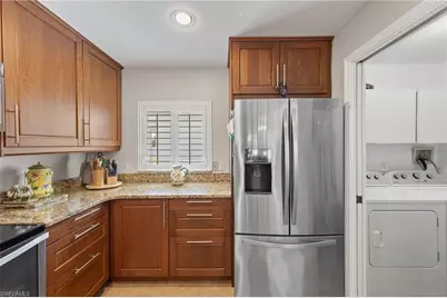 2305 SW 19th Pl, Cape Coral, FL 33991 - Photo 20