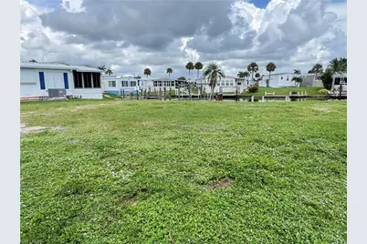 17551 Stevens Blvd, Fort Myers Beach, FL 33931 - Photo 10