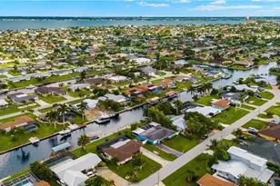 3021 SE 17th Ave, Cape Coral, FL 33904 - Photo 42