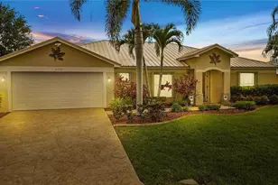 4534 SW 5th Pl, Cape Coral, FL 33914 - Photo 4