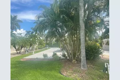 5509 Cypress Trail Resort Cir, Fort Myers, FL 33905 - Photo 6