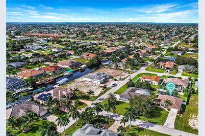 4226 SW 14th Pl, Cape Coral, FL 33914 - Photo 18