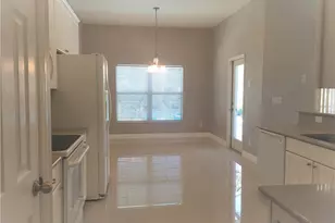 9019 Gladiolus Preserve Cir, Fort Myers, FL 33908 - Photo 4