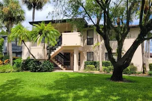 1033 Villa Dr, Labelle, FL 33935 - Photo 2