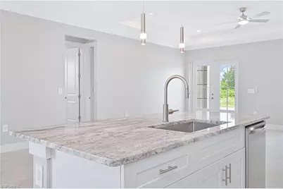 2803 24th St SW, Lehigh Acres, FL 33976 - Photo 12