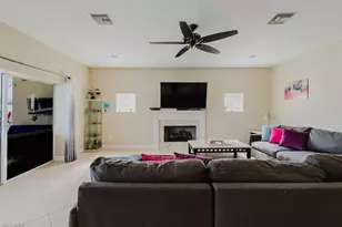 1827 SE 12th St, Cape Coral, FL 33990 - Photo 6
