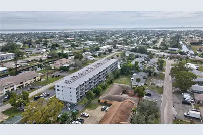 4906 Victoria Dr #209, Cape Coral, FL 33904 - Photo 32