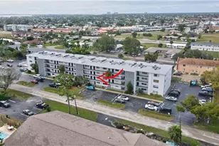 4906 Victoria Dr, Cape Coral, FL 33904 - Photo 30