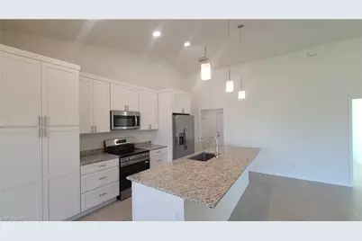 4016 NE 12th Ct, Cape Coral, FL 33909 - Photo 12