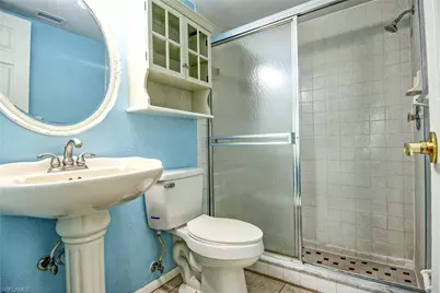 1100 Pondella Rd #807, Cape Coral, FL 33909 - Photo 10