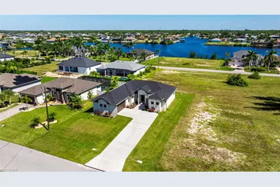 2833 NW 45th Pl, Cape Coral, FL 33993 - Photo 32