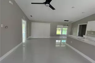 3433 NE 11th Pl, Cape Coral, FL 33909 - Photo 2