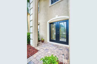 8916 Fawn Ridge Dr, Fort Myers, FL 33912 - Photo 6
