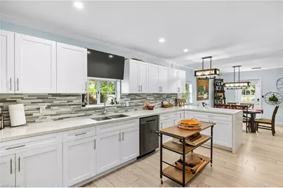 7171 Penzance Blvd, Fort Myers, FL 33966 - Photo 6