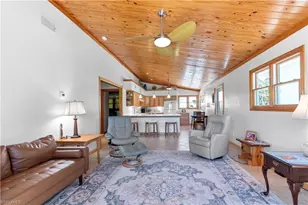 150 Pearl St, Fort Myers Beach, FL 33931 - Photo 8