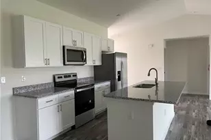 1121 NW 13th Terrace, Cape Coral, FL 33993 - Photo 4