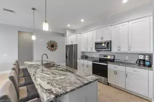 304 NW 39th Ave, Cape Coral, FL 33993 - Photo 10