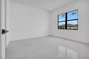 2817 NW 2nd St, Cape Coral, FL 33993 - Photo 10