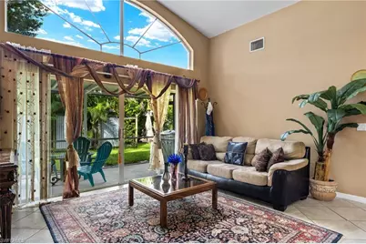 12540 Eagle Pointe Cir, Fort Myers, FL 33913 - Photo 2