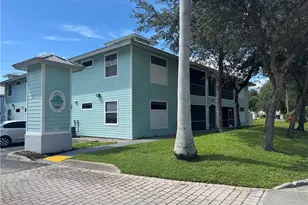 1030 Hancock Creek S Blvd, Cape Coral, FL 33909 - Photo 2