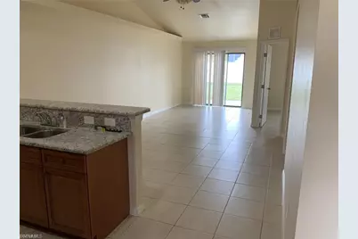 540-542 SE 6th Pl, Cape Coral, FL 33990 - Photo 4