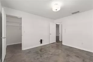 1331 S Brandywine Cir, Fort Myers, FL 33919 - Photo 16