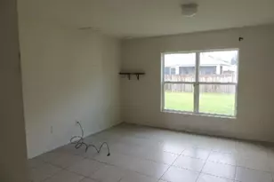 414 NW 13th Terrace, Cape Coral, FL 33993 - Photo 4