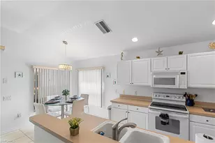 10021 Colonial Country Club Blvd, Fort Myers, FL 33913 - Photo 8