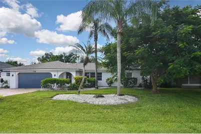 138 SE 30th St, Cape Coral, FL 33904 - Photo 12