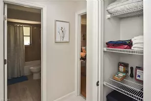 138 SE 30th St, Cape Coral, FL 33904 - Photo 6