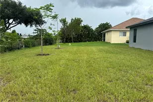 226 NW 19th Pl, Cape Coral, FL 33993 - Photo 18