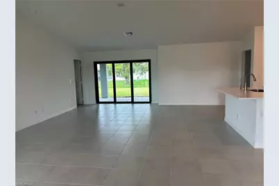 226 NW 19th Pl, Cape Coral, FL 33993 - Photo 4